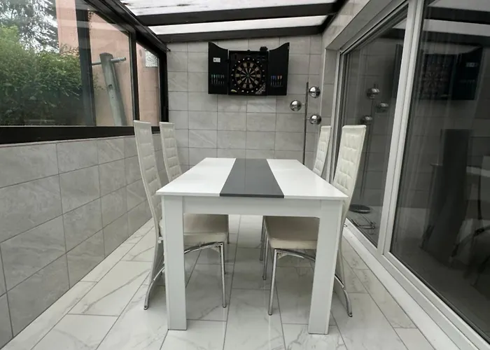 Βίλα Maison Individuelle A 8 Minutes D'ouistreham, Quartier Calme, Transports En Commun Tram & Bus, Commerces De Proximites