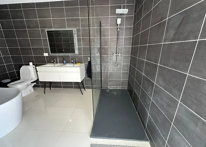 Maison Individuelle A 8 Minutes D'ouistreham, Quartier Calme, Transports En Commun Tram & Bus, Commerces De Proximites Βίλα Hérouville-Saint-Clair